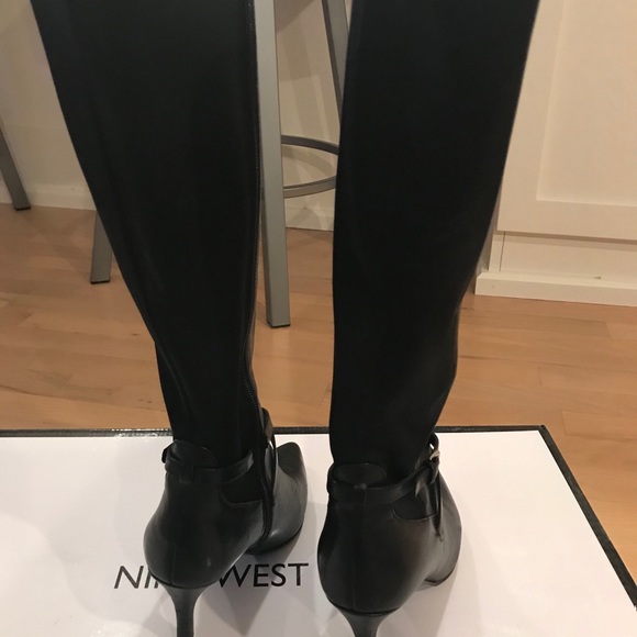 Nine West Soskeeko black boots. Size 5 ladies - Picture 4 of 5